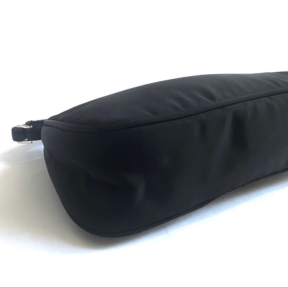 SOLD ✨ Prada Nylon Black Pochette - Picture 5 of 7